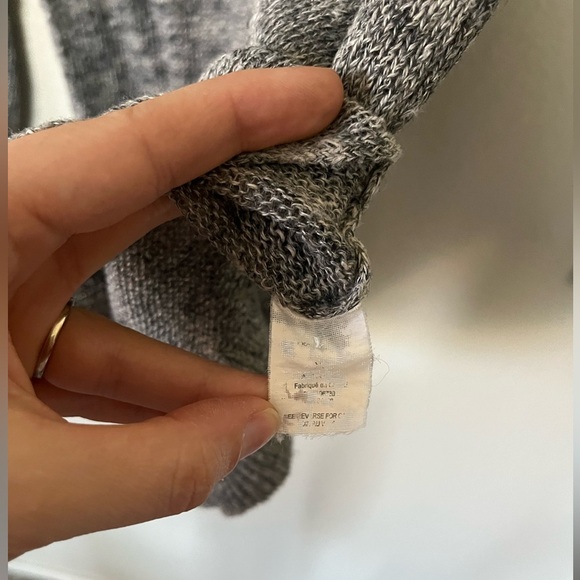 Vince V Neck Heather Grey Linen Sweater with Side Slit Women’s Size XS - Picture 8 of 14